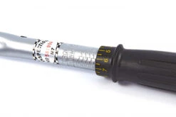 AOK 3/8" Profi Momentsleutel 20-110 Nm -Hyunda Hulpmiddel Winkel hbm 058 67.jpg 1200x600 df1ecebc88