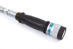 AOK 3/8" Profi Momentsleutel 20-110 Nm -Hyunda Hulpmiddel Winkel hbm 059 55.jpg 1200x600 40b36ebc88