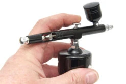 HBM Draagbaar En Oplaadbaar Airbrushpistool Op Accu Model 1 -Hyunda Hulpmiddel Winkel hbm 085 165.jpg 1200x600 8fe42ebc88