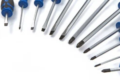 Hyundai 12 Delige Go-Through Schroevendraaierset -Hyunda Hulpmiddel Winkel hbm 129 85.jpg 1200x600 0c612ebc88