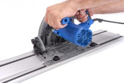 HBM 165 Mm Professionele 1200 Watt Invalzaag, Liniaalzaag Met 2 X 700 Mm Liniaal -Hyunda Hulpmiddel Winkel hbm 216 54.jpg 1200x600 f3272ebc88