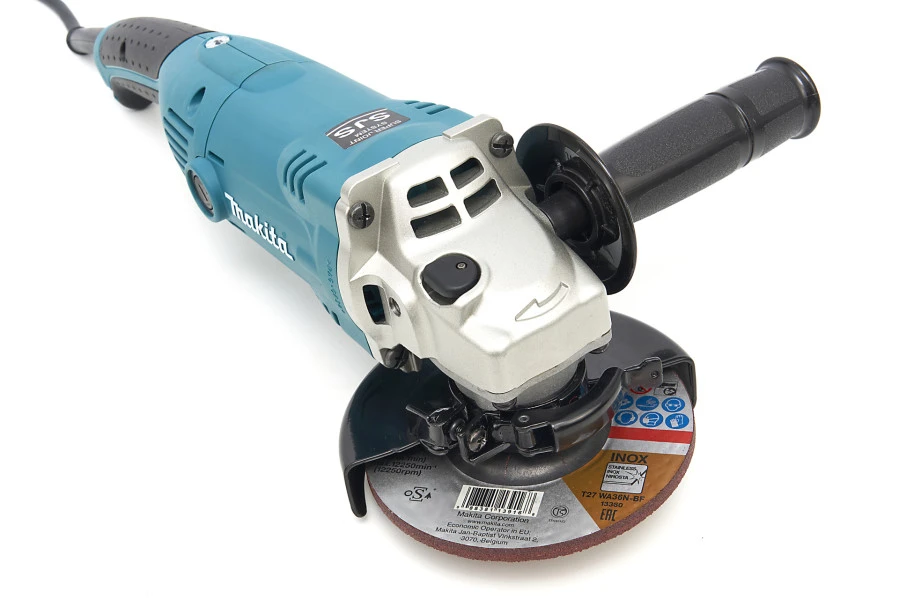 Makita GA5021C Haakse Slijper - 1450W - 125mm 4 Makita GA5021C Haakse Slijper - 1450W - 125mm - Afbeelding 4