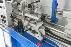 HBM 360 X 1000 Industriële Metaaldraaibank Compleet Met Grote Doorlaat Met 3 Assig LCD Digitaal Uitleessysteem - 400 Volt -Hyunda Hulpmiddel Winkel hbm 6020 2.jpg 1200x600 3cb0cebc88